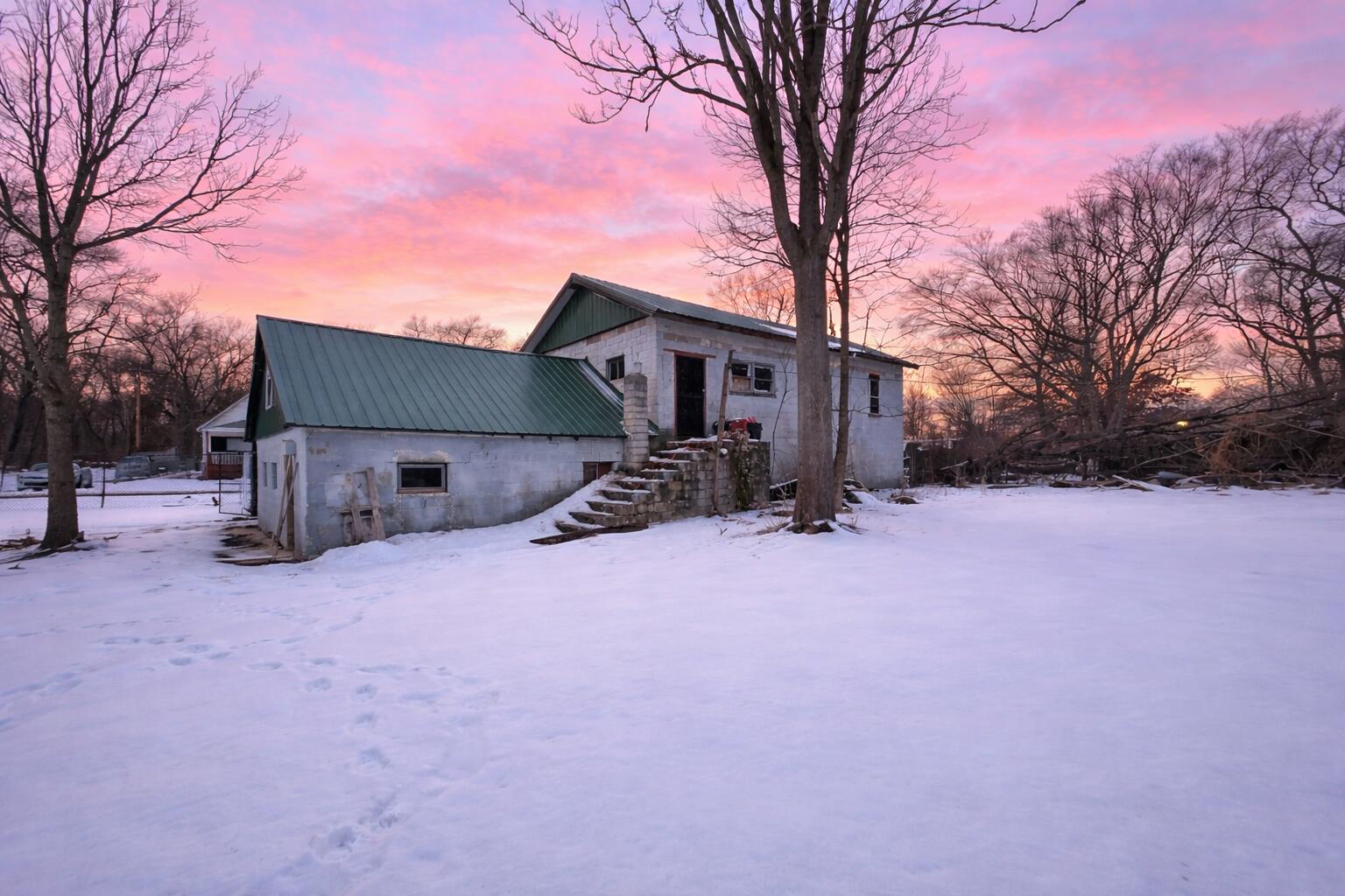 3253 Minnesota Street