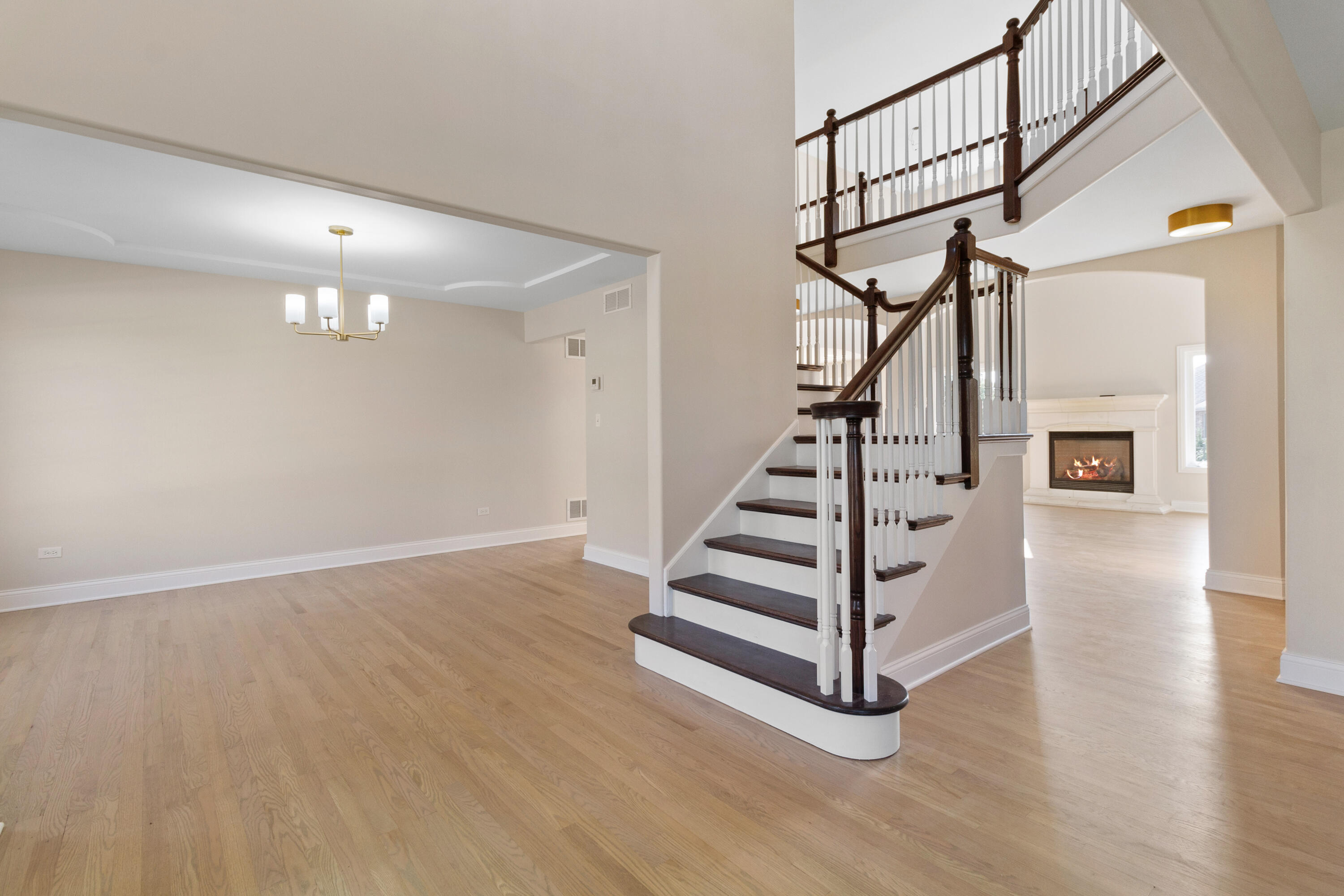 10407 Golden Arch Avenue