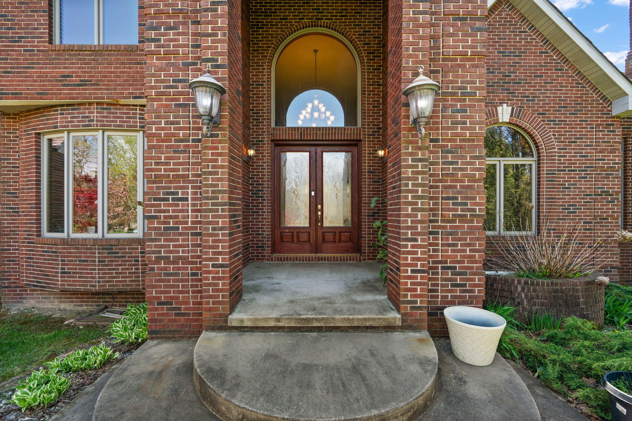 2 Timber Ridge Court