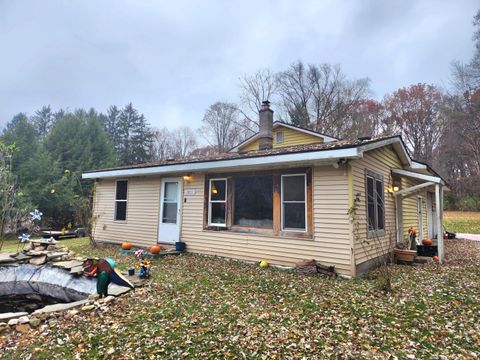 3801 N Everly Drive, La Porte, IN 46350 - #: 831709