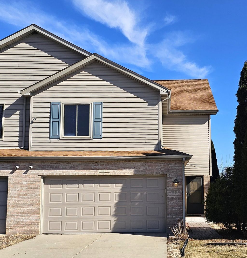 Photo of 10067 Adams Street, Crown Point, IN 46307 (MLS # 834630)