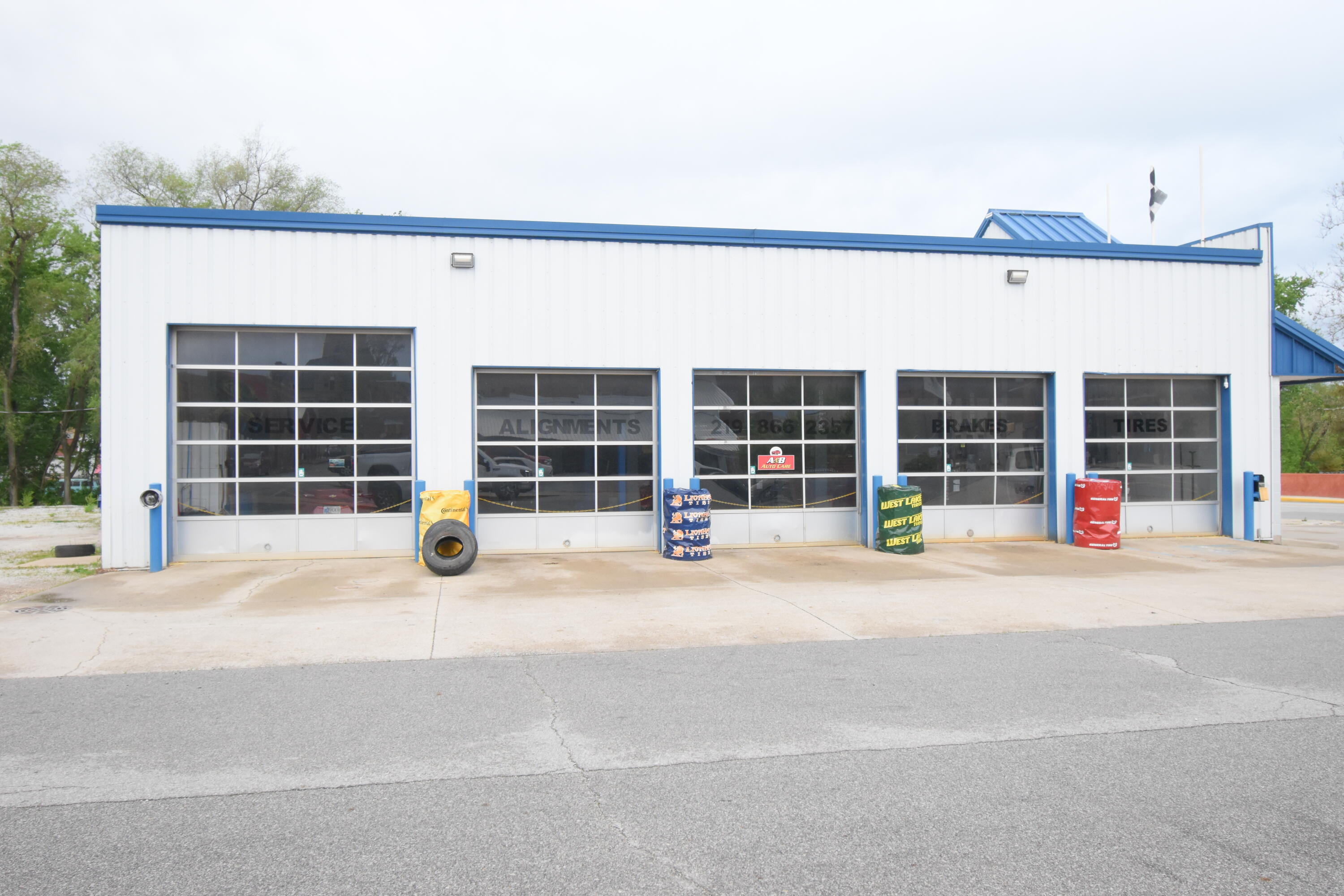 300 W Washington Street