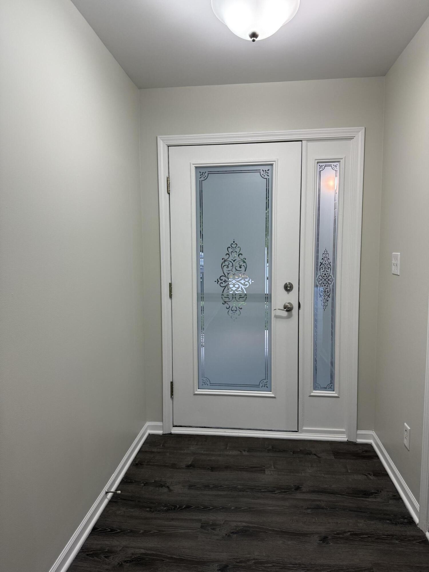 Hobart, Indiana 46342, United States, 3 Bedrooms Bedrooms, ,2 BathroomsBathrooms,Residential,Active,234043