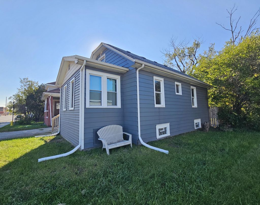 Photo of 1426 Summer Street, Hammond, IN 46320 (MLS # 830221)