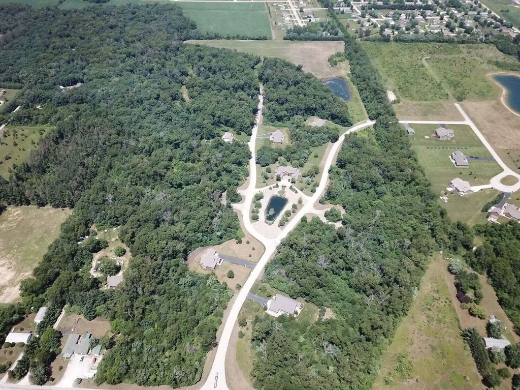Photo of 11021 Pleasant Grove Drive, Wheatfield, IN 46392 (MLS # 839634)