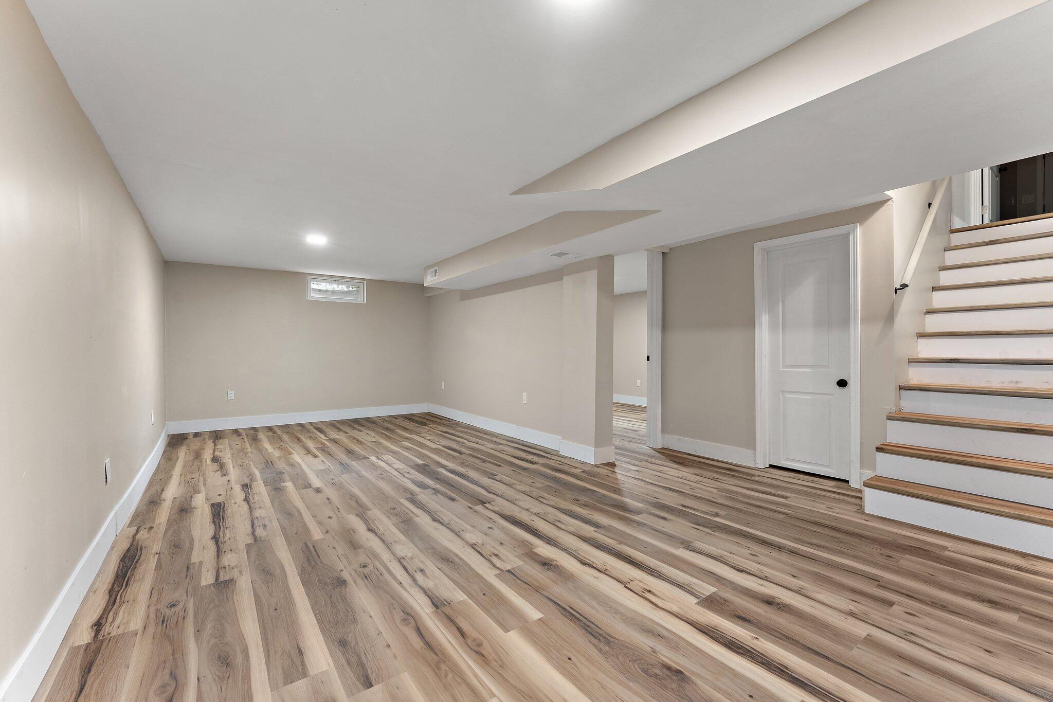 Crown Point, Indiana 46307, United States, 3 Bedrooms Bedrooms, ,2 BathroomsBathrooms,Residential,Active,174741