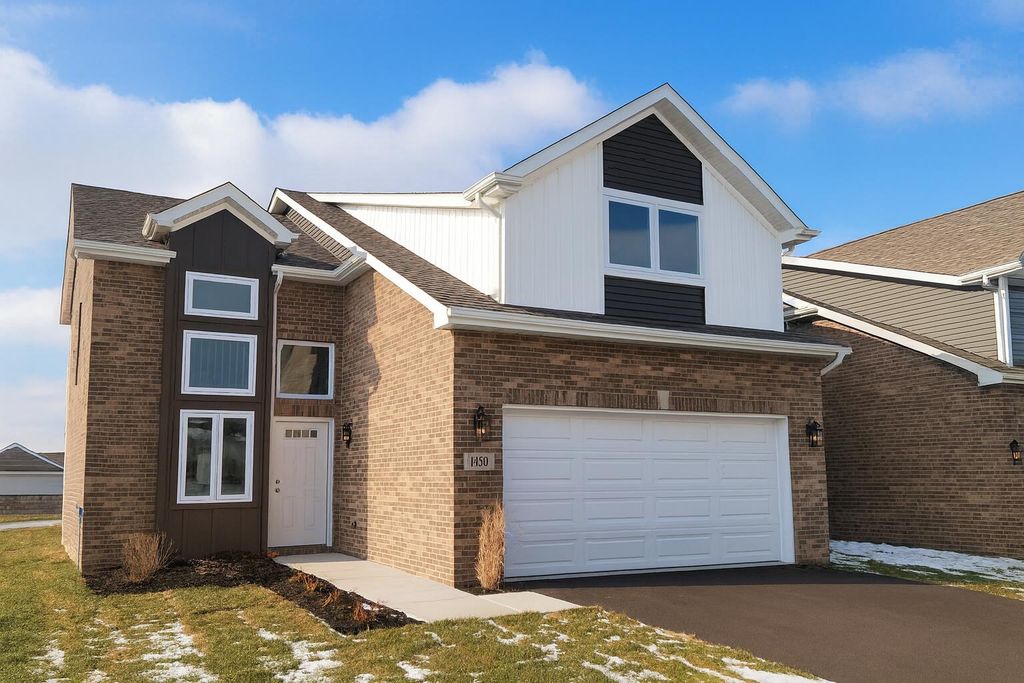 Photo of 1450 Lake Street, Hobart, IN 46342 (MLS # 831903)