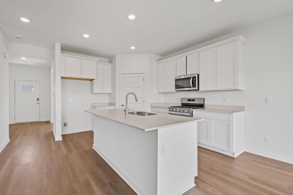 Photo of 7883 W 105th Avenue, Crown Point, IN 46307 (MLS # 832345)