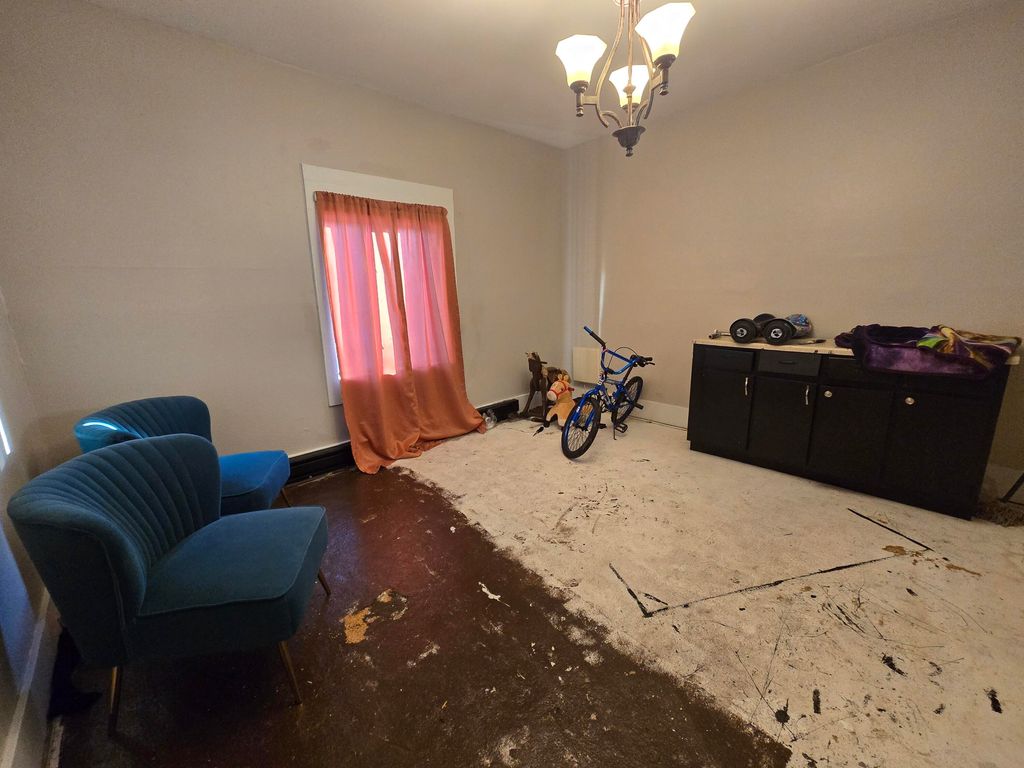 Photo of 1006 Savilla Avenue, Fort Wayne, IN 46807 (MLS # 834179)