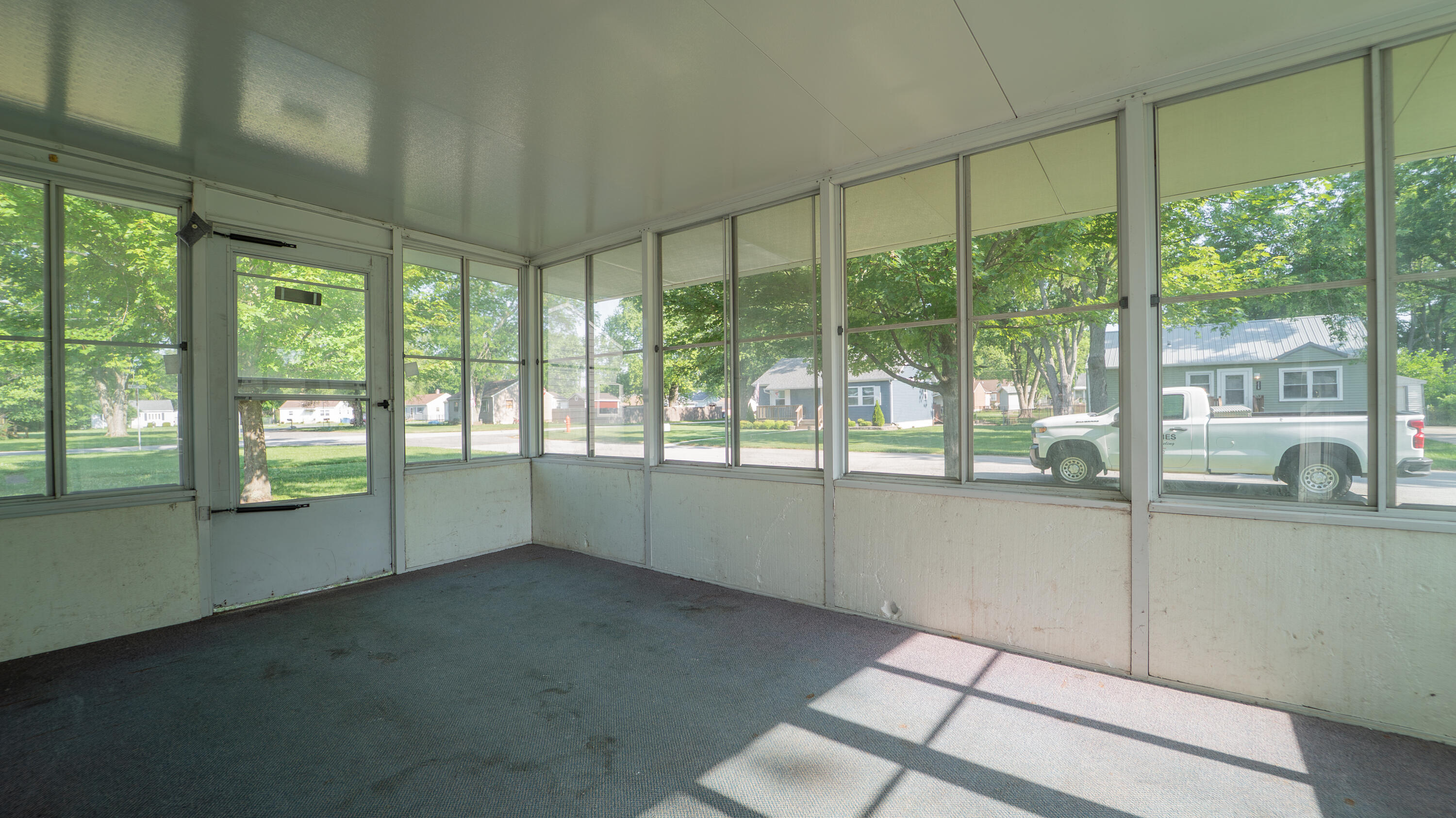 229 Oak Street