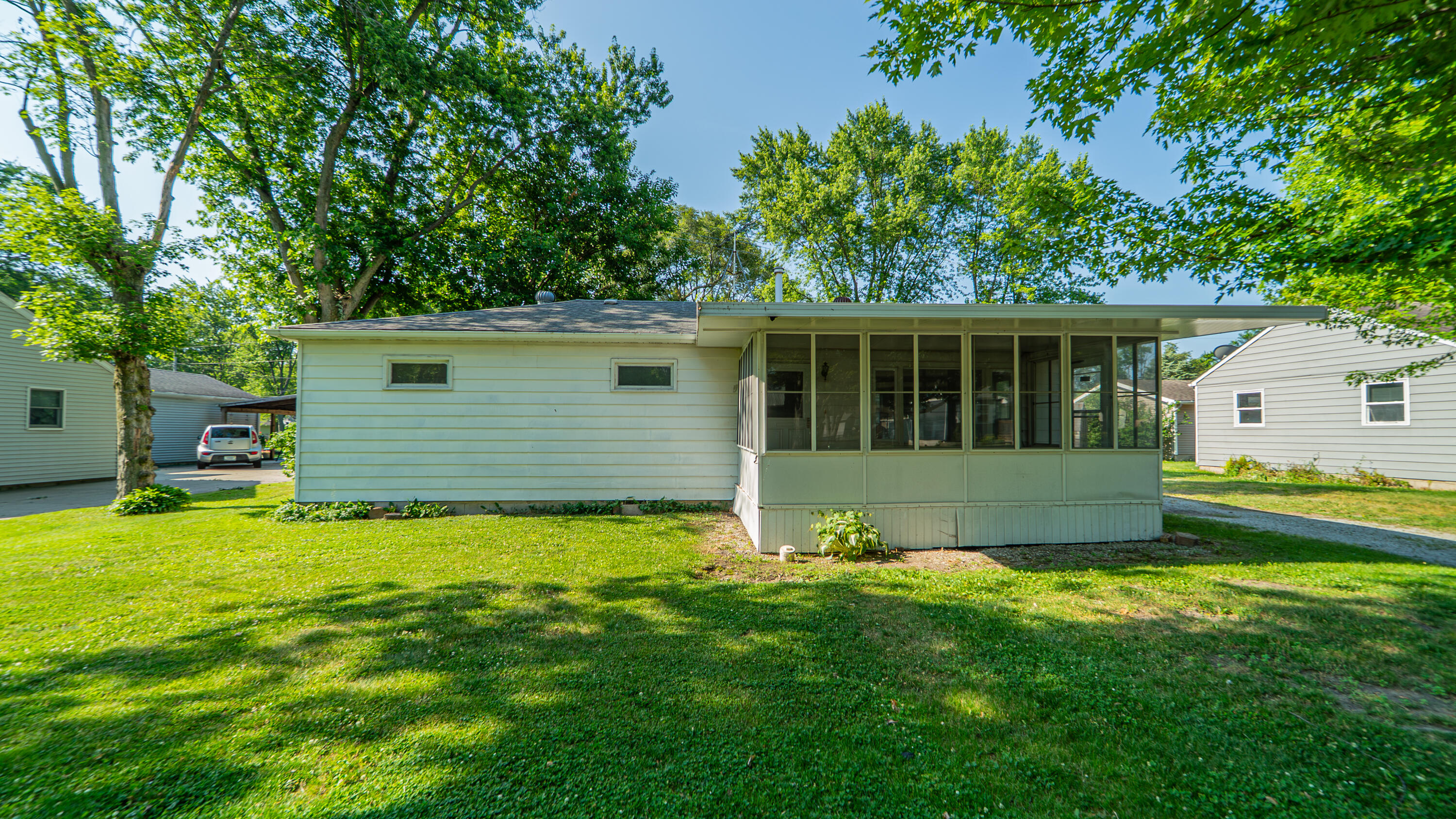 229 Oak Street