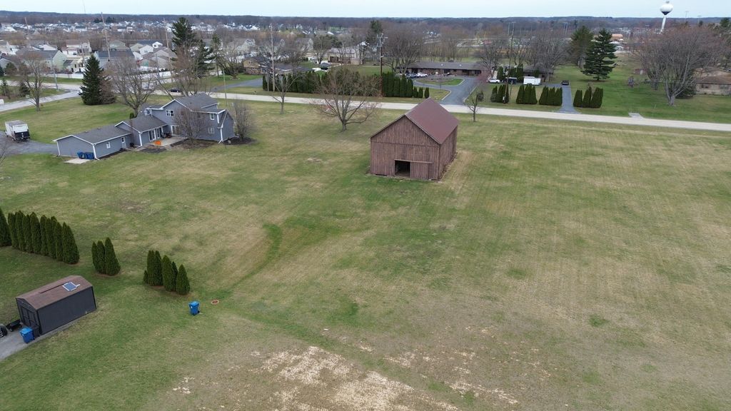 Photo of 12817 Grant Street, Crown Point, IN 46307 (MLS # 836503)