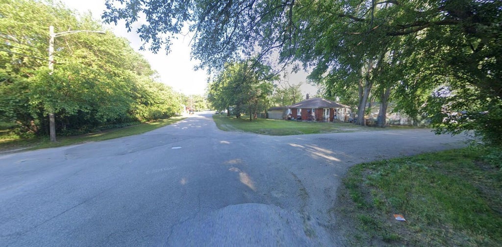 Photo of 3784 Maple Street, Hobart, IN 46342 (MLS # 840196)