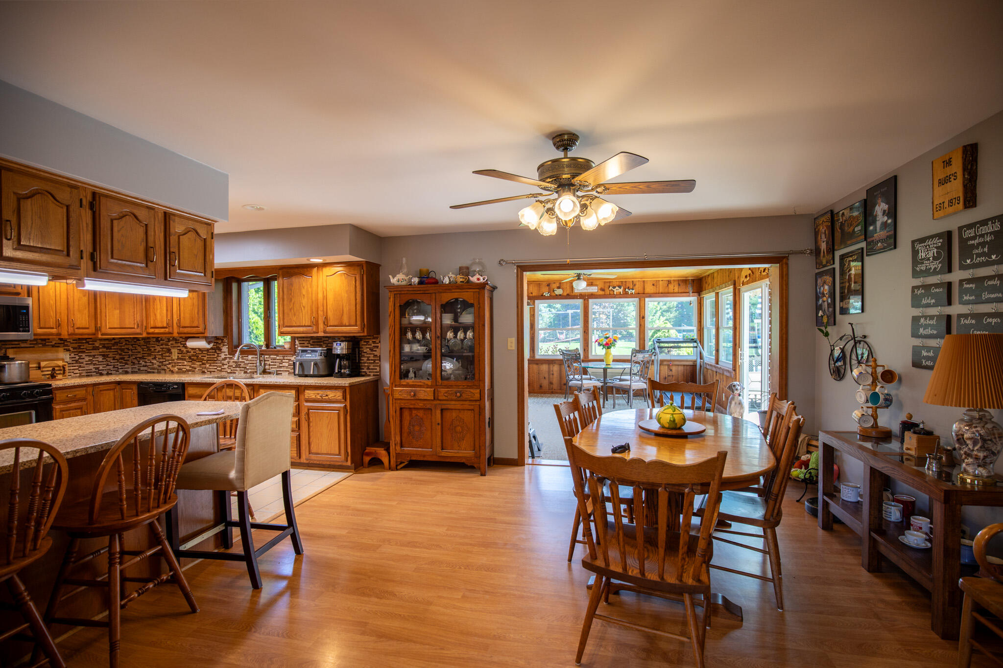885 Bernie Boulevard