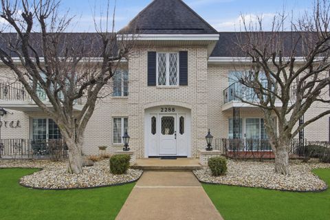 Property photo of 2288 Bordeaux Walk D2, Highland, IN 46322