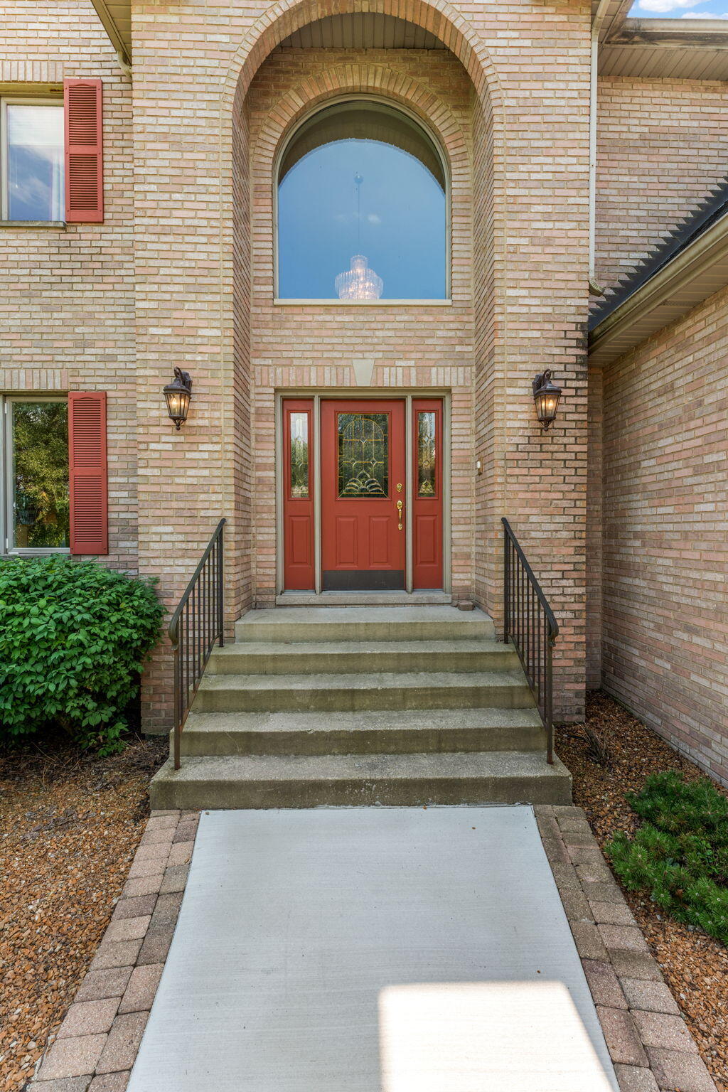 1228 Perthshire Lane
