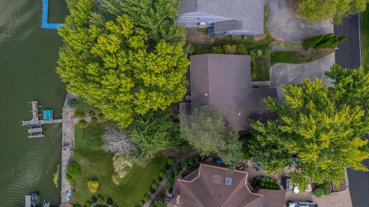 1730 Beachview Court