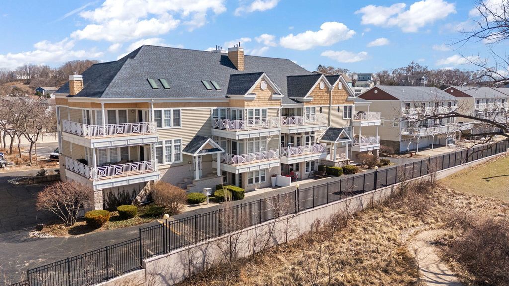 Photo of 110 Lake Shore Drive #B, Michigan City, IN 46360 (MLS # 835408)