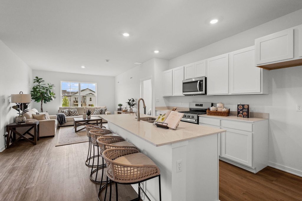 Photo of 7543 E 116th Place, Winfield, IN 46307 (MLS # 835049)