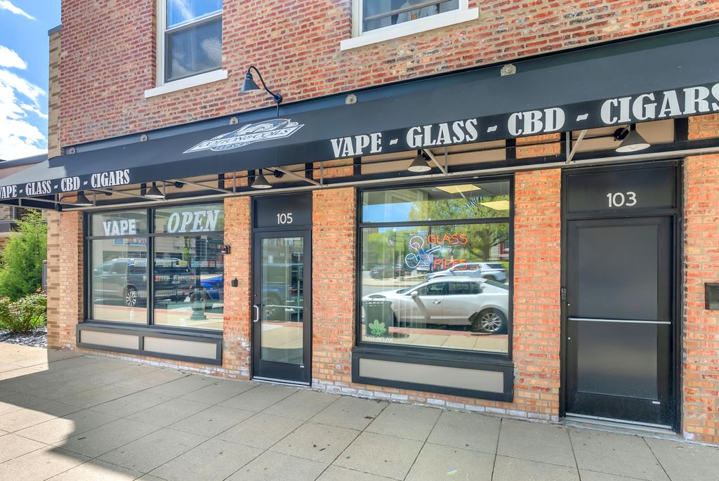 Photo of 105 S Court Street, Crown Point, IN 46307 (MLS # 838709)