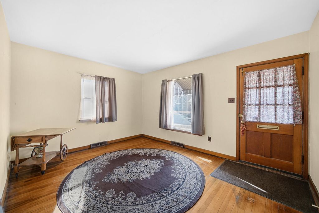 Photo of 5405 Birch Avenue, Hammond, IN 46320 (MLS # 834613)