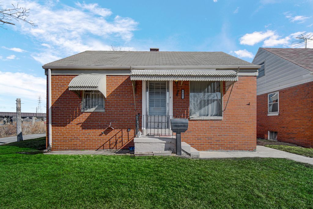 Photo of 5405 Birch Avenue, Hammond, IN 46320 (MLS # 834613)