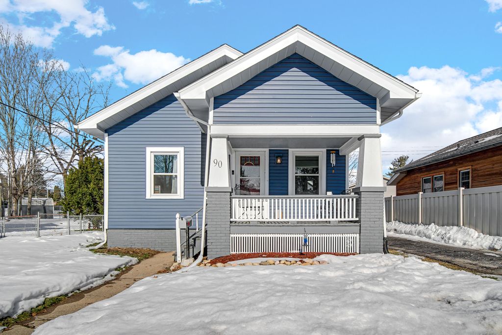 Photo of 90 Franklin Court, La Porte, IN 46350 (MLS # 834046)