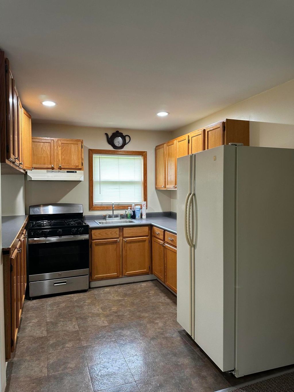 Photo of 7616 Lake Shore Drive, Cedar Lake, IN 46303 (MLS # 838779)