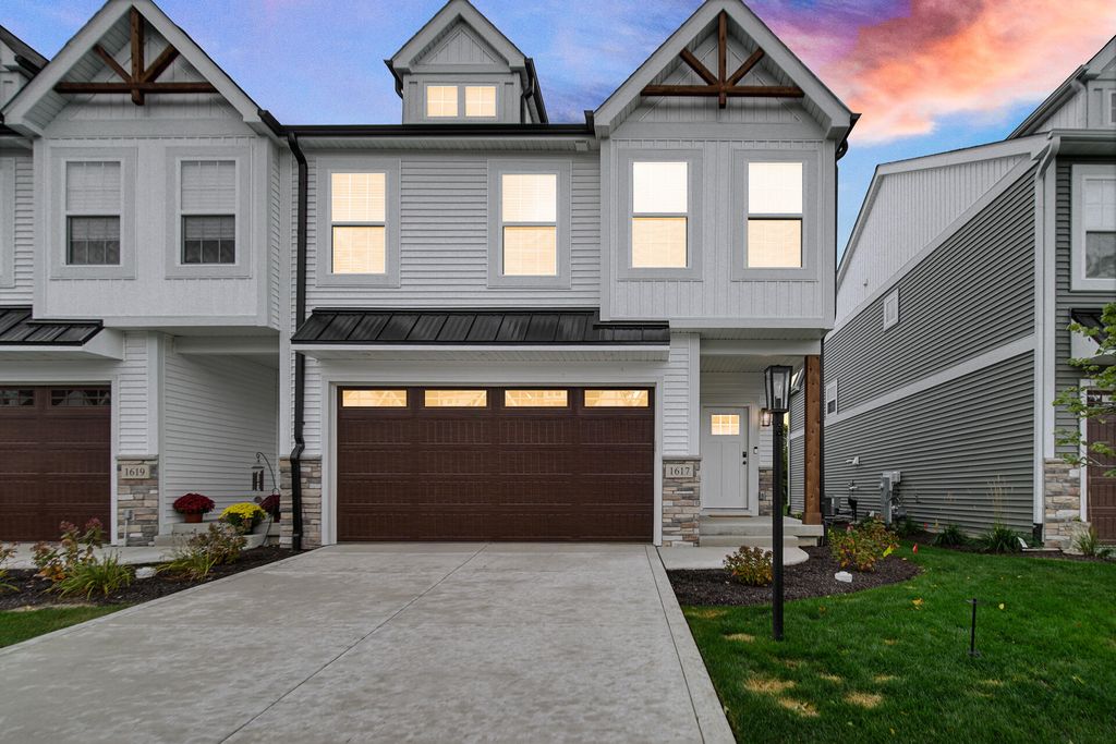 Photo of 1617 Melanie Lane, Chesterton, IN 46304 (MLS # 829714)