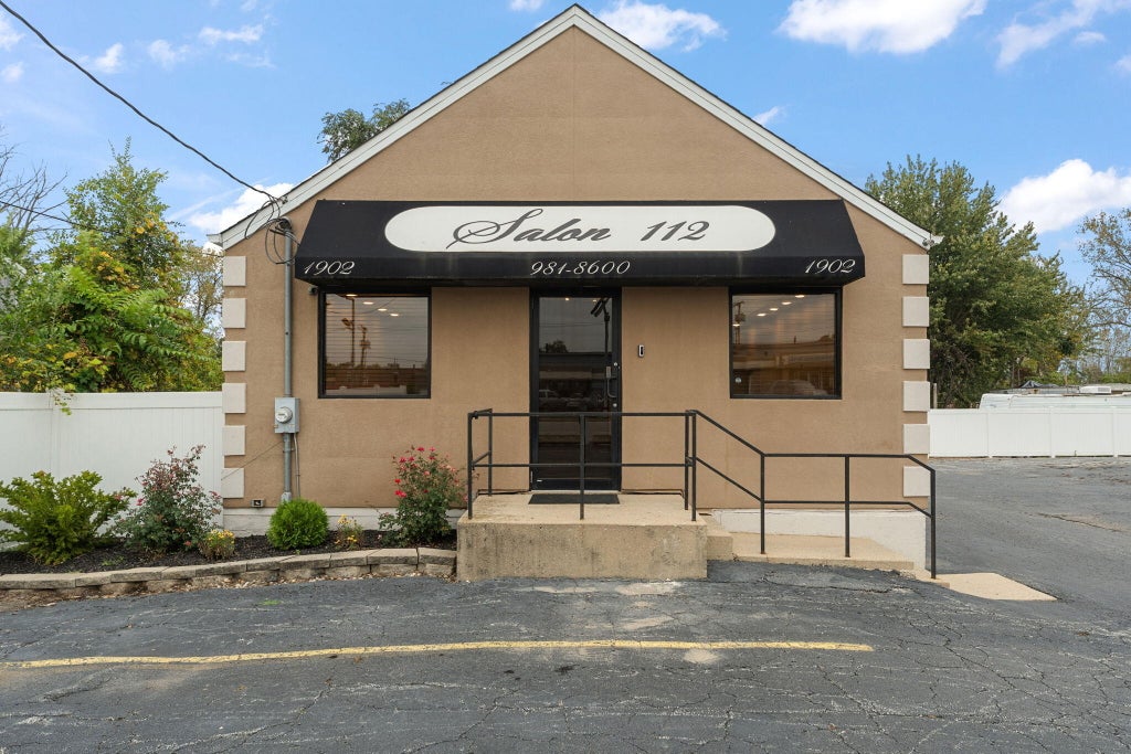 Photo of 1902 W Ridge Road, Gary, IN 46408 (MLS # 847076)