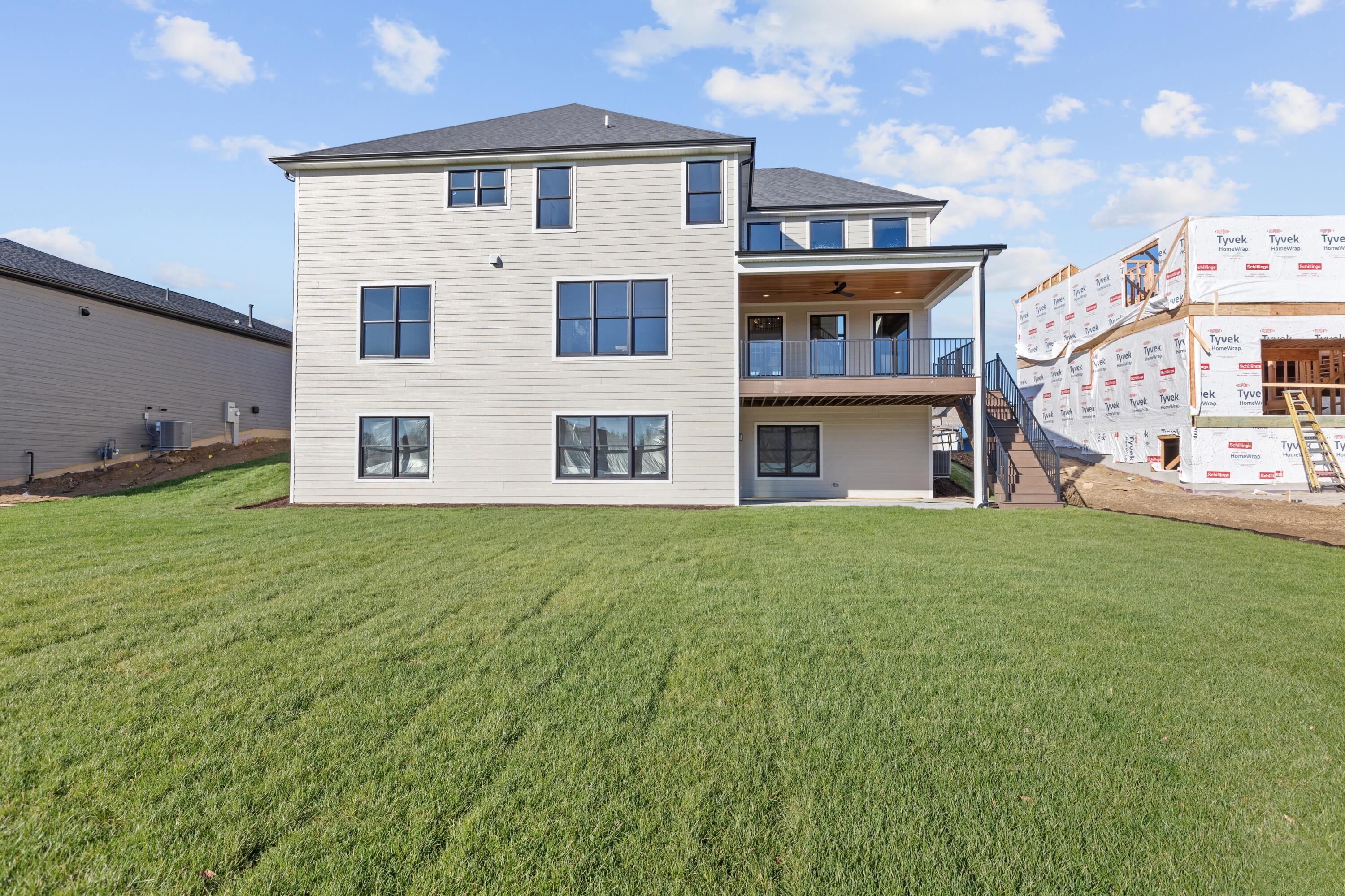 9451 Tall Grass Trail