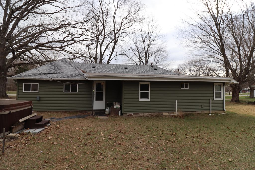 Photo of 8052 N Meer Road, Michigan City, IN 46360 (MLS # 835384)