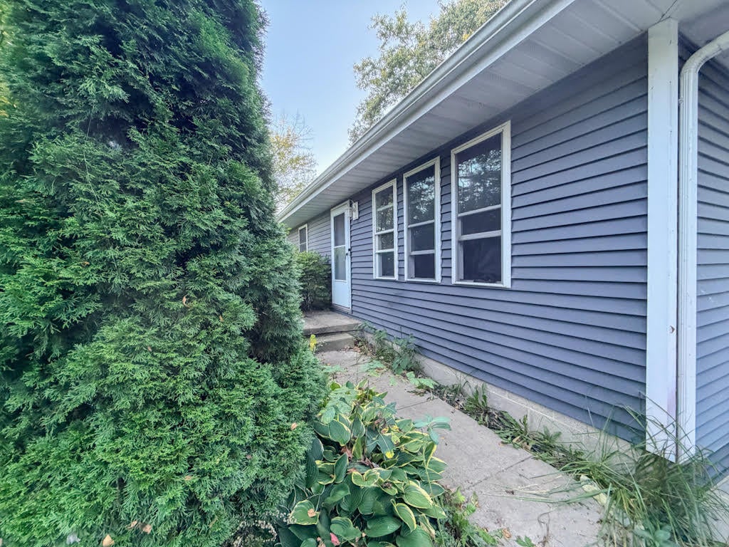 Photo of 44 Lourdes Street, Valparaiso, IN 46385 (MLS # 846036)