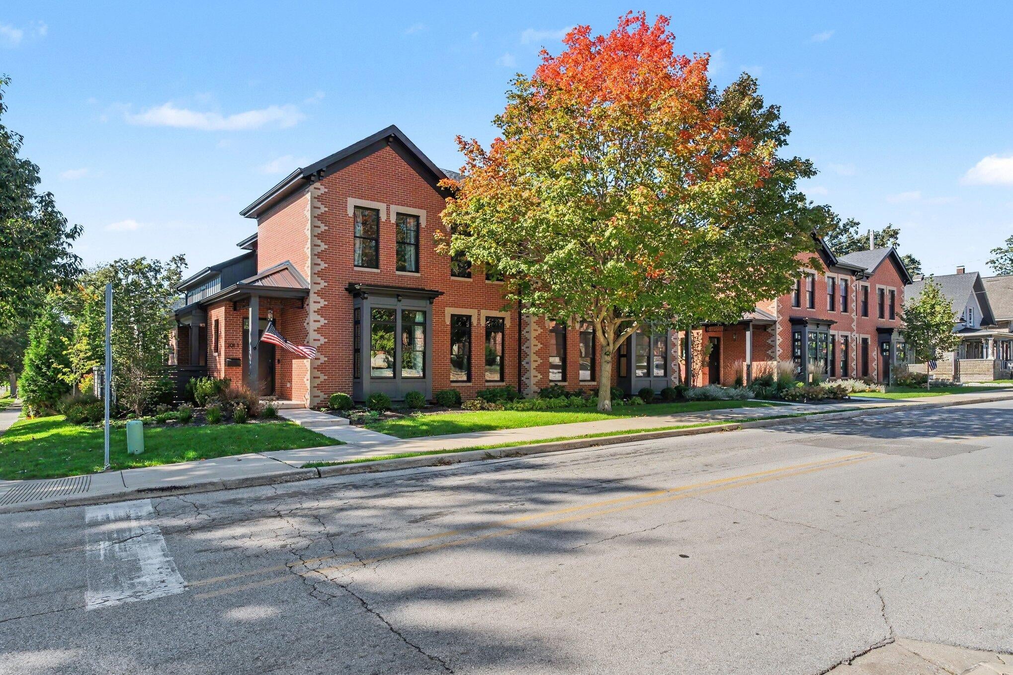 203 N Campbell Street #2