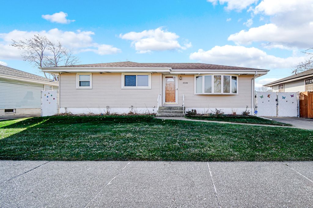 Photo of 3508 81st Street, Highland, IN 46322 (MLS # 832181)