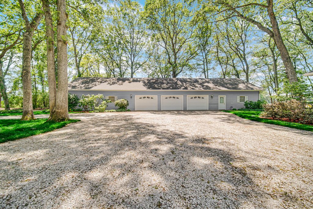 Photo of 3935 N 950 E, Grovertown, IN 46531 (MLS # 839180)