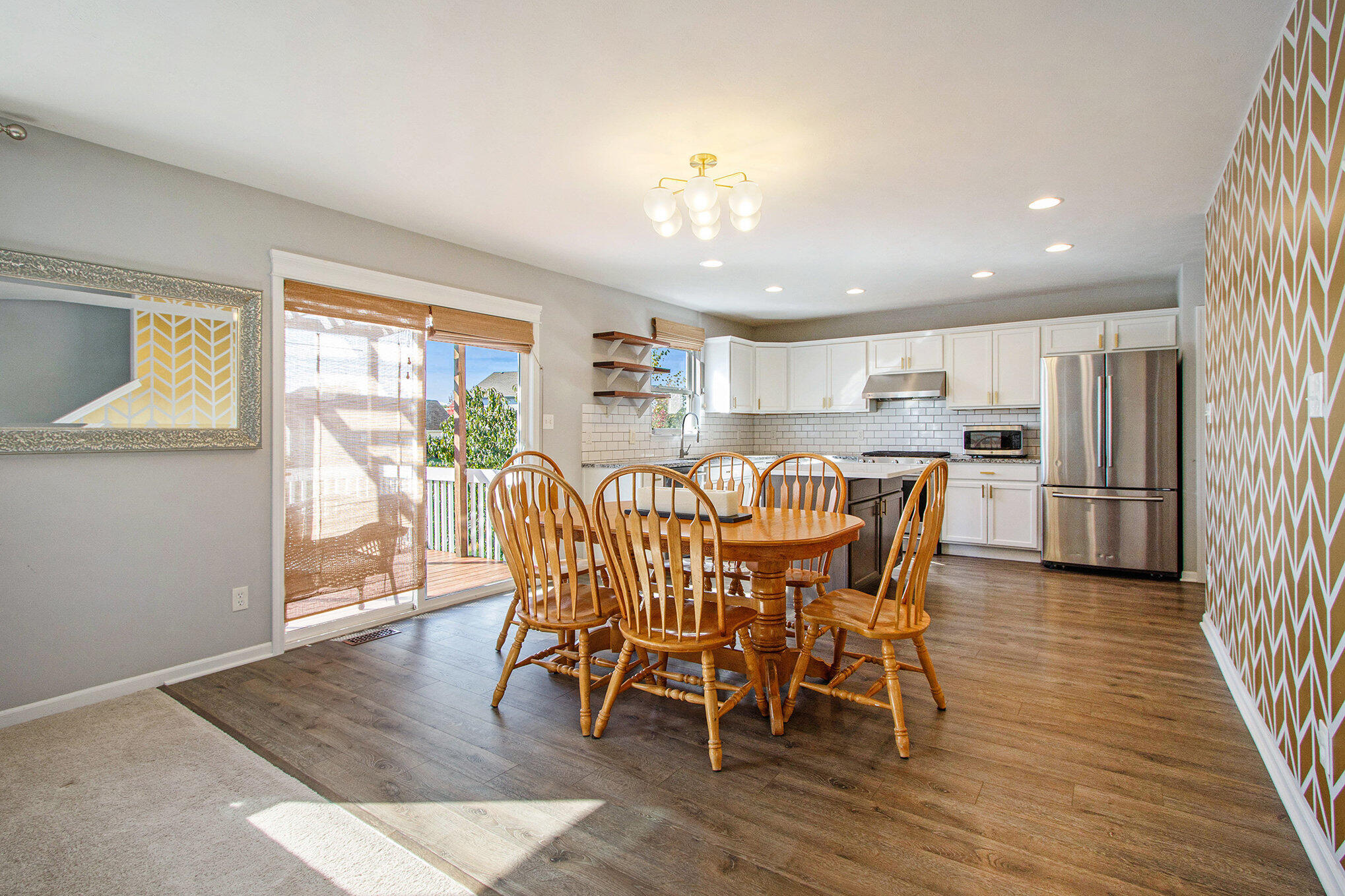 Valparaiso, Indiana 46385, United States, 4 Bedrooms Bedrooms, ,2 BathroomsBathrooms,Residential,Active,235445