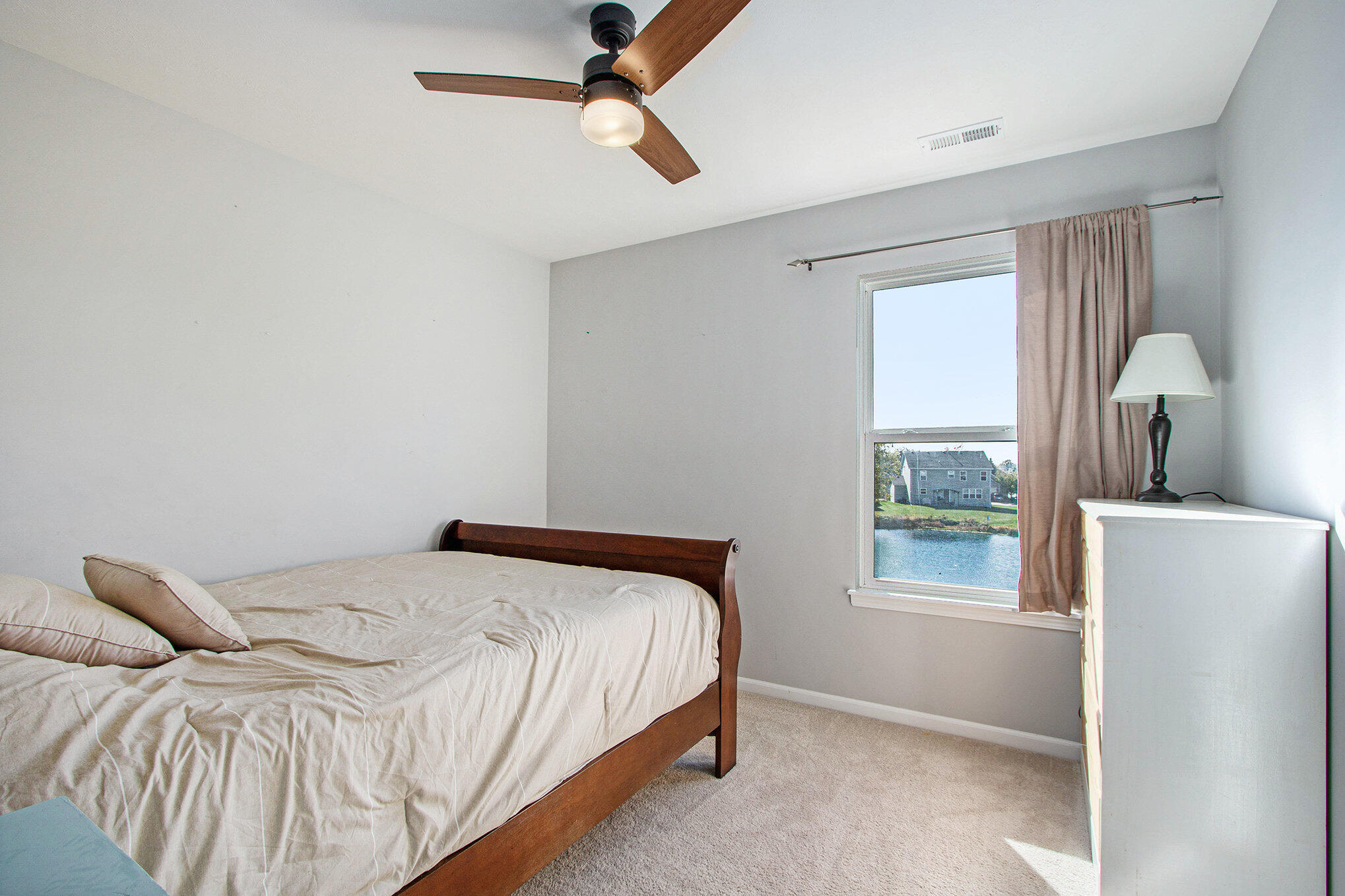 Valparaiso, Indiana 46385, United States, 4 Bedrooms Bedrooms, ,2 BathroomsBathrooms,Residential,Active,235445