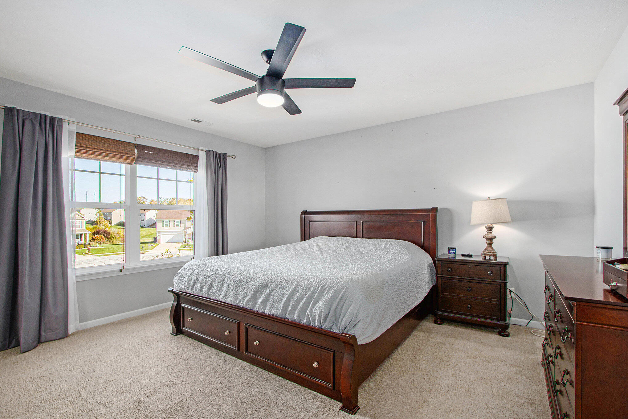 Valparaiso, Indiana 46385, United States, 4 Bedrooms Bedrooms, ,2 BathroomsBathrooms,Residential,Active,235445