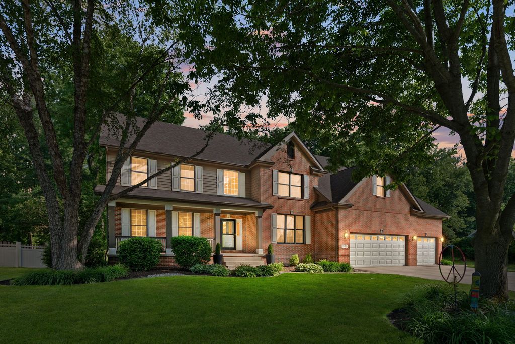 Photo of 543 Windridge Drive, Chesterton, IN 46304 (MLS # 839799)