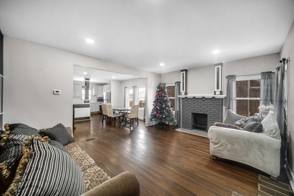 Photo of 749 Buchanan Street, Gary, IN 46402 (MLS # 831998)