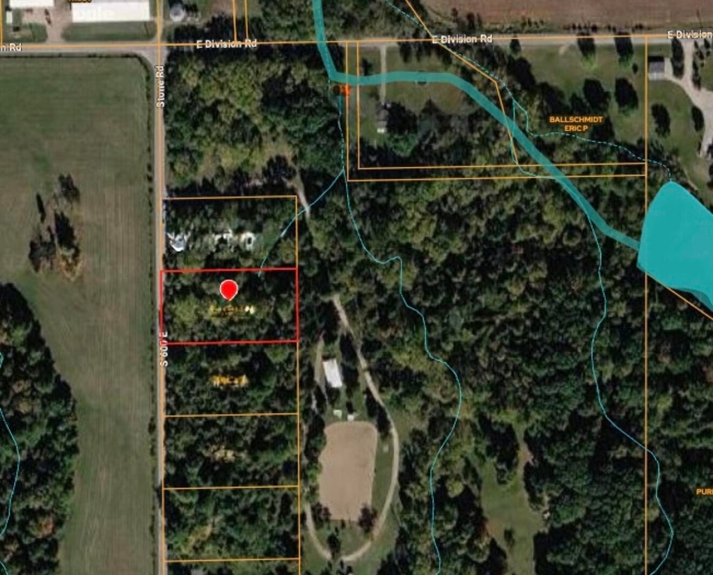 Photo of 0 S 600 E, Lagro, IN 46941 (MLS # 847164)