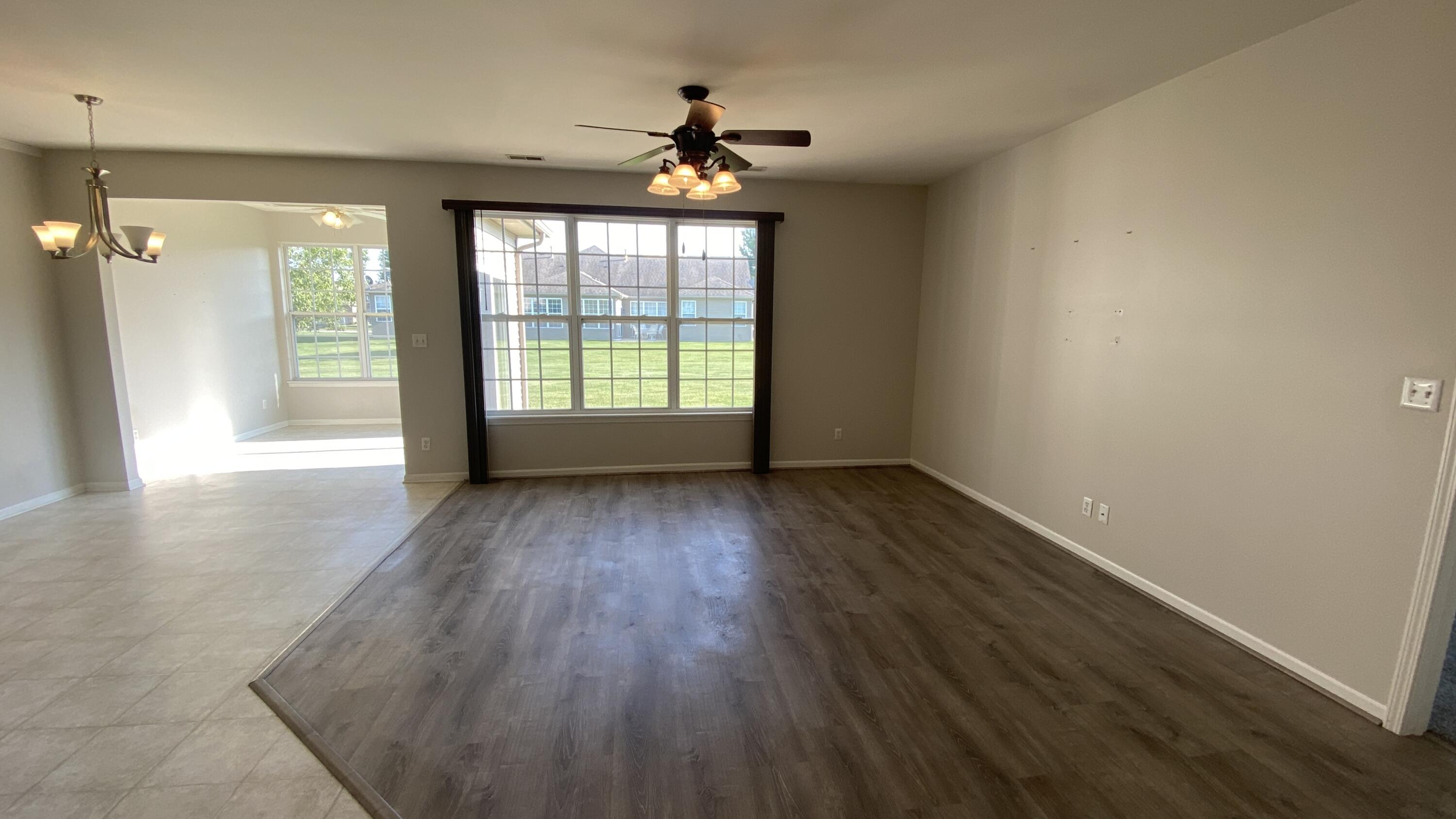 962 Flagstone Drive