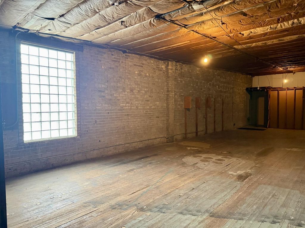 Photo of 607 Jefferson Avenue #Upper, La Porte, IN 46350 (MLS # 832112)