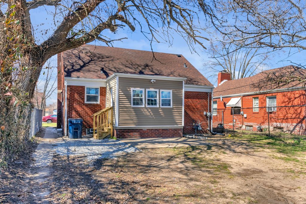 Photo of 263 Rutledge Street, Gary, IN 46404 (MLS # 836120)