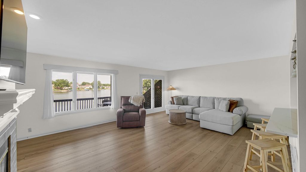 Photo of 5040 Spinnaker Lane #C, Crown Point, IN 46307 (MLS # 835824)