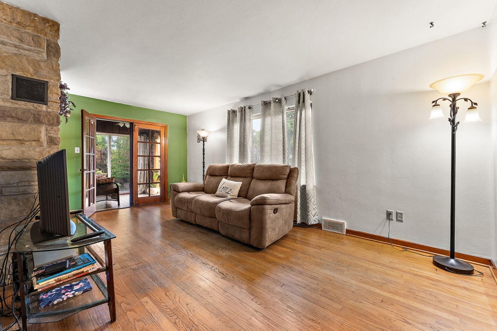 Photo of 6435 Madison Street, Merrillville, IN 46410 (MLS # 845205)