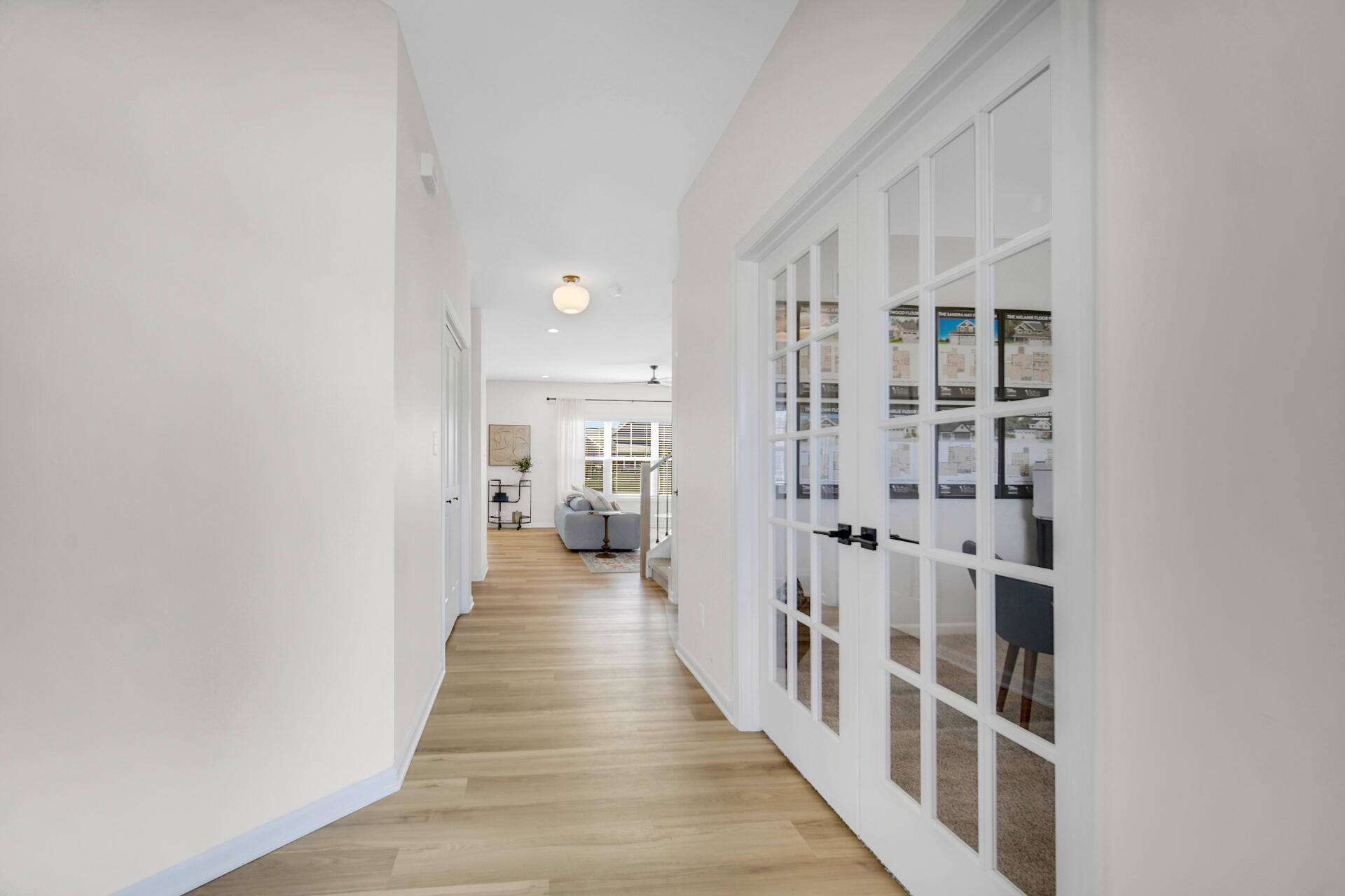 2101 Redwood Lane