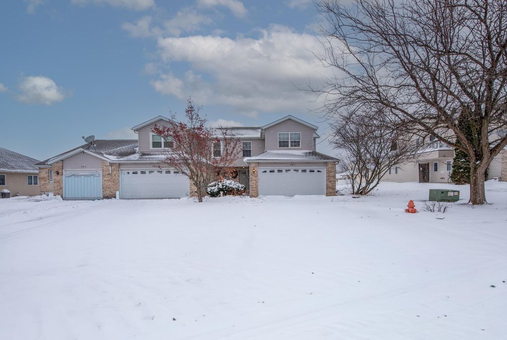 Photo of 7736 E 108th Avenue #C, Crown Point, IN 46307 (MLS # 831572)
