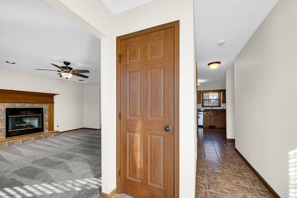 Photo of 253 Moncrief Drive, Valparaiso, IN 46385 (MLS # 831963)